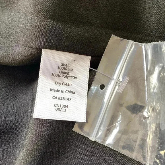 Talbots NWOT 100% Silk Women's Sz 2 Petite Black Sequin Trim Pleated Skirt - Picture 6 of 7